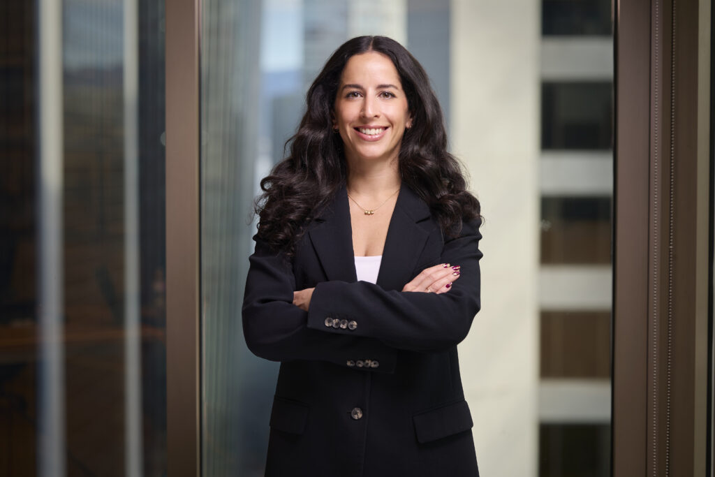 Marie Aspiazu is a litigation lawyer at EKB, representing clients in complex commercial, employment, and administrative law transactions in Vancouver.